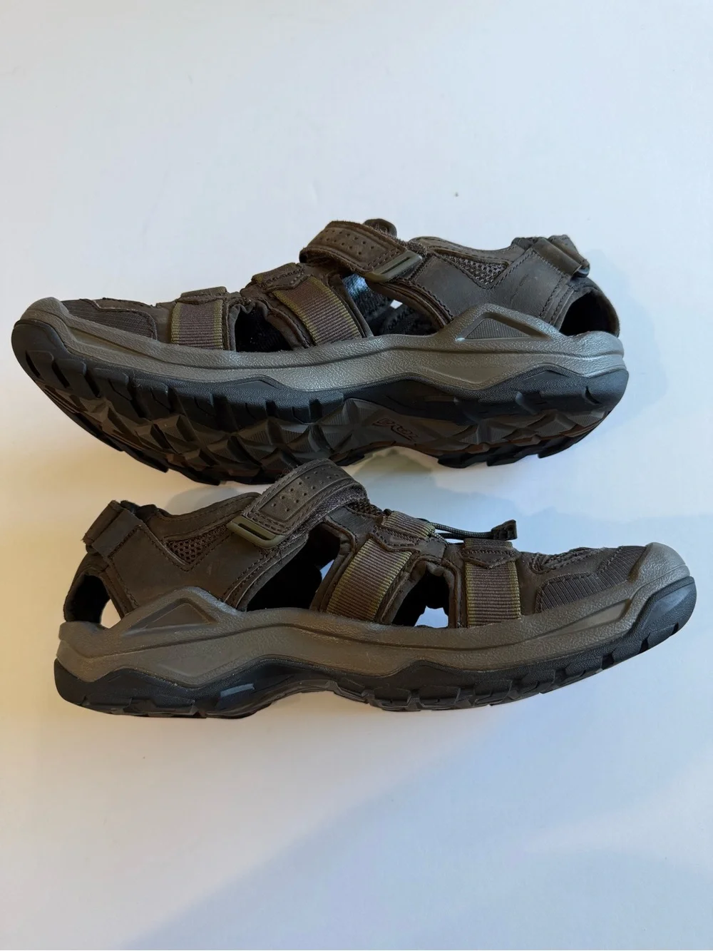 Teva Terra Fi 5 Universal Men’s Hiking Sport Sandals Brown Waterproof US 9 EU 42